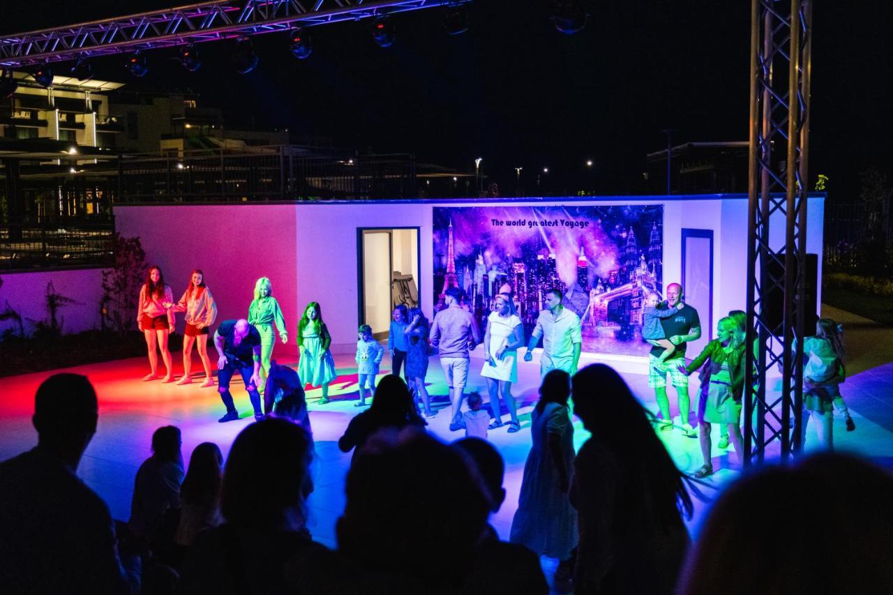 Voya Beach Resort Szveti Vlasz Kültér fotó The 2019 edition of the festival